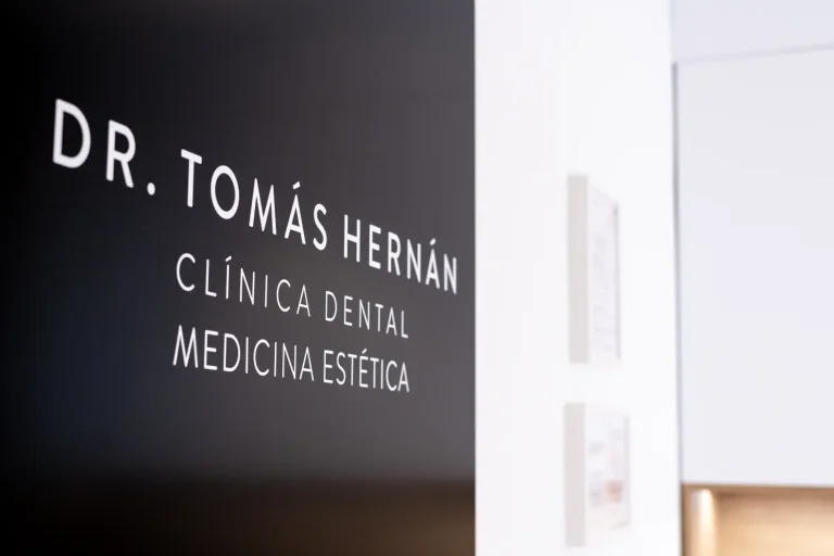 branding clínica dental carabanchel